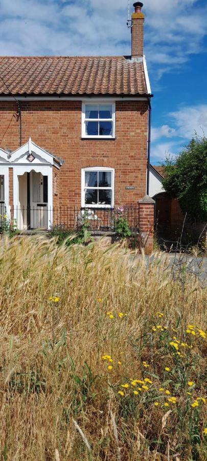 Villa Hazel's Leiston Exterior foto